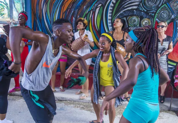 Dança em Evolução: Curiosidades e Tendências que Marcam Gerações